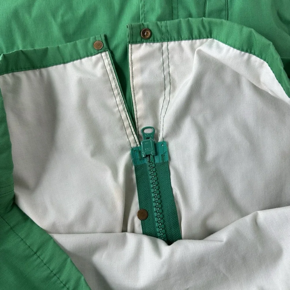 Vintage 90s Woolrich Waterproof Hooded Rain Jacket Kelly Green Size S Women's - Picture 14 of 14